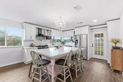8515 Twisting Vine Lane, Houston, TX 77040 - Photo 9