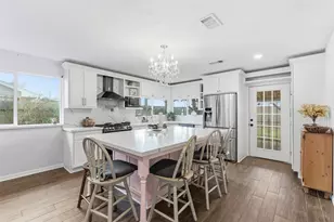 8515 Twisting Vine Ln, Houston, TX 77040 - Photo 9