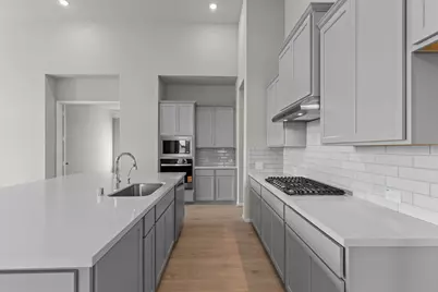 2318 Gleaming Pear Drive, Manvel, TX 77578 - Photo 5