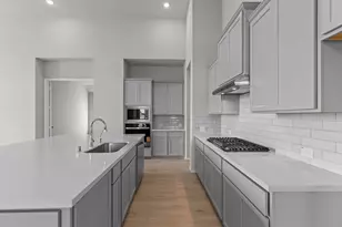 2318 Gleaming Pear Dr, Manvel, TX 77578 - Photo 5