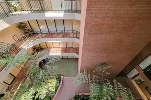9333 Memorial Dr, Houston, TX 77024 - Photo 19