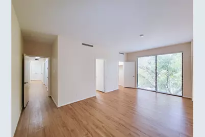 9333 Memorial Drive #414, Houston, TX 77024 - Photo 27
