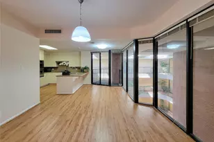 9333 Memorial Dr, Houston, TX 77024 - Photo 11