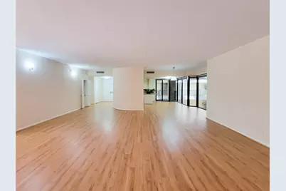 9333 Memorial Drive #414, Houston, TX 77024 - Photo 9