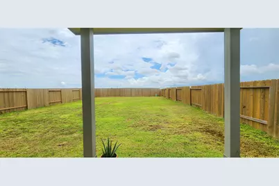 207 Tejas Village Parkway, Beasley, TX 77417 - Photo 15