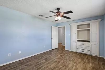 5709 Maco Street, Galveston, TX 77551 - Photo 19