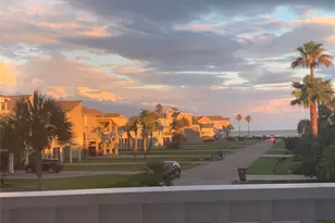 4101 Ghost Crab Ln, Galveston, TX 77554 - Photo 3
