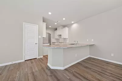 24715 Lago Bay Lane, Houston, TX 77336 - Photo 7