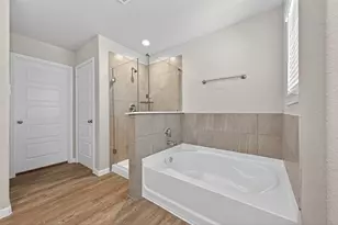 24715 Lago Bay Ln, Houston, TX 77336 - Photo 25