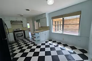 3123 Broadmead Dr, Houston, TX 77025 - Photo 3