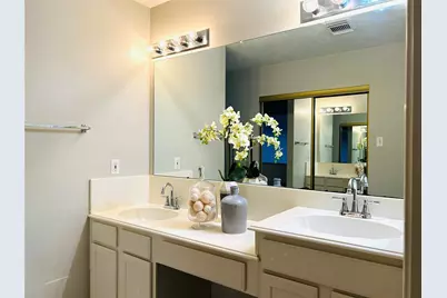 1404 Helmsley Drive, Rosenberg, TX 77471 - Photo 15