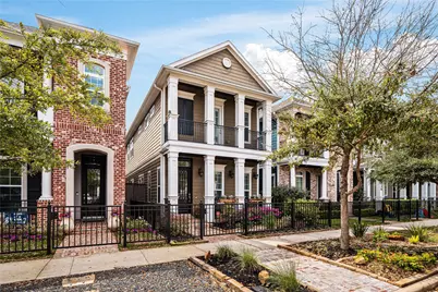 422 W 26th Street, Houston, TX 77008 - Photo 1