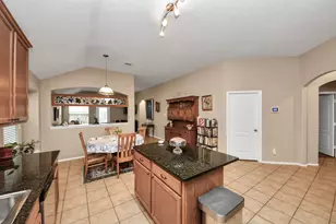 2507 Cypress Springs Ct, Pearland, TX 77584 - Photo 15