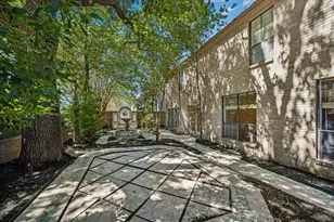 2522 Nantucket Dr, Houston, TX 77057 - Photo 29