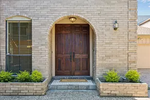 2522 Nantucket Dr, Houston, TX 77057 - Photo 5