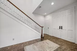 2522 Nantucket Dr, Houston, TX 77057 - Photo 7