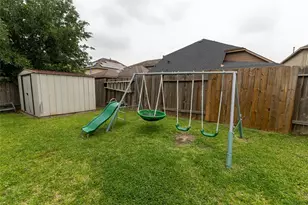 13927 Merganser Dr, South Houston, TX 77047 - Photo 35