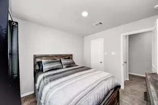 5342 Basquiat Dr, Houston, TX 77048 - Photo 19