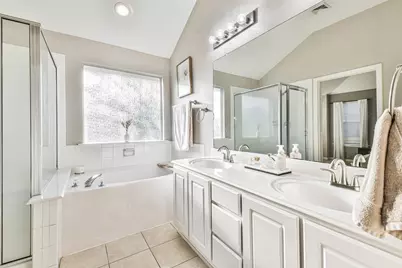 4214 Maidenhead Drive, Pasadena, TX 77504 - Photo 23