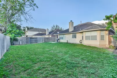 4214 Maidenhead Drive, Pasadena, TX 77504 - Photo 31