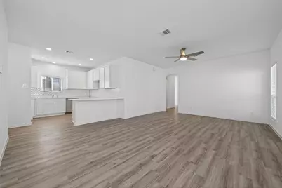 9718 Enclave Ridge Road, Willis, TX 77318 - Photo 5