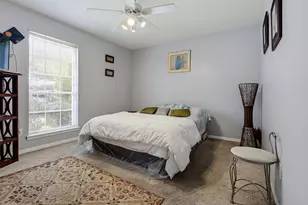 1912 Winding Creek Dr, Pearland, TX 77581 - Photo 13