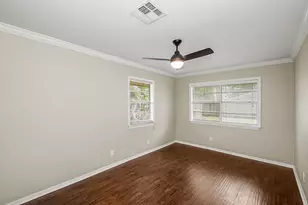 5037 W 43rd St, Houston, TX 77092 - Photo 23