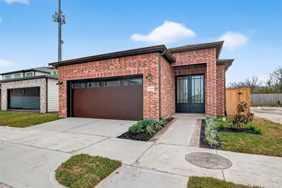 4340 Avron Drive, Stafford, TX 77477 - Photo 3