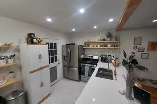 1850 Portsmouth St, Houston, TX 77098 - Photo 5