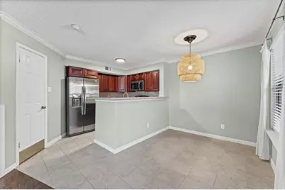 2300 Old Spanish Trail #1109, Houston, TX 77054 - Photo 5