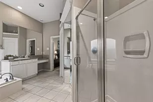 6806 Peatwood Way, Sugar Land, TX 77479 - Photo 25