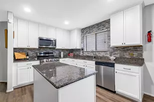 11946 Dalkey Dr, Houston, TX 77051 - Photo 9