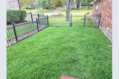 220 April Waters Drive W, Montgomery, TX 77356 - Photo 37