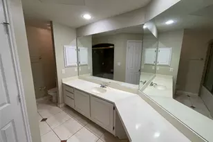 2400 McCue Rd, Houston, TX 77056 - Photo 23