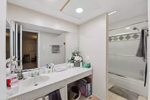 6682 Westwick Dr, Houston, TX 77072 - Photo 19