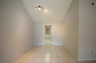 3727 Meadow Pl Dr, Houston, TX 77082 - Photo 9