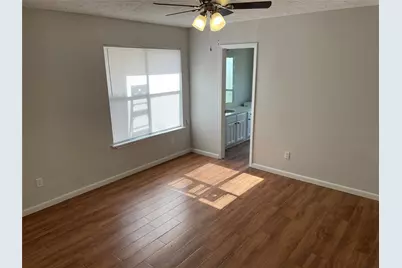 505 Landing Boulevard, League City, TX 77573 - Photo 11