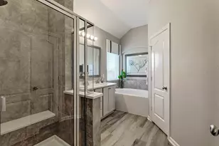 12101 Harrington Gate Dr, Texas City, TX 77951 - Photo 19