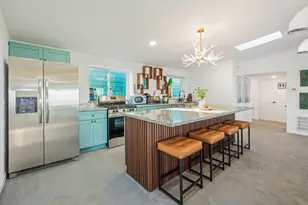 815 5th St, Dickinson, TX 77539 - Photo 15