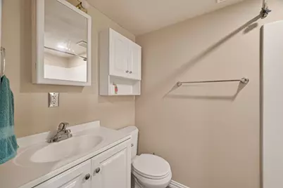 109 Queens Court, Baytown, TX 77520 - Photo 15