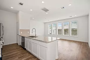 613 Royal Arch Dr, Conroe, TX 77304 - Photo 9