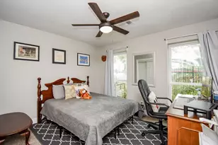 9235 Pecos St, Houston, TX 77055 - Photo 39