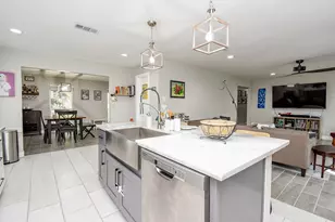 9235 Pecos St, Houston, TX 77055 - Photo 23