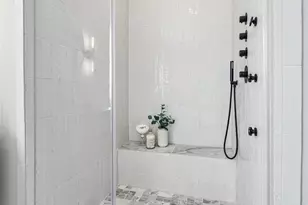 1187 W 19th St, Houston, TX 77008 - Photo 31