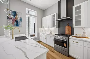 1187 W 19th St, Houston, TX 77008 - Photo 7