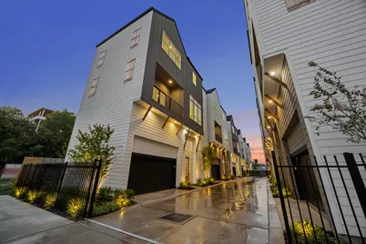 1187 W 19th Street, Houston, TX 77008 - Photo 1