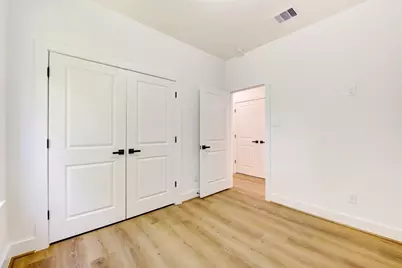 6710 Kassarine Pass #A/B, Houston, TX 77033 - Photo 29