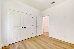 6710 Kassarine Pass, Houston, TX 77033 - Photo 29