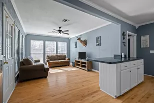 2006 Main St, Danbury, TX 77534 - Photo 11