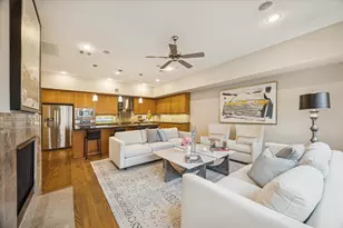 220 Detering St, Houston, TX 77007 - Photo 7